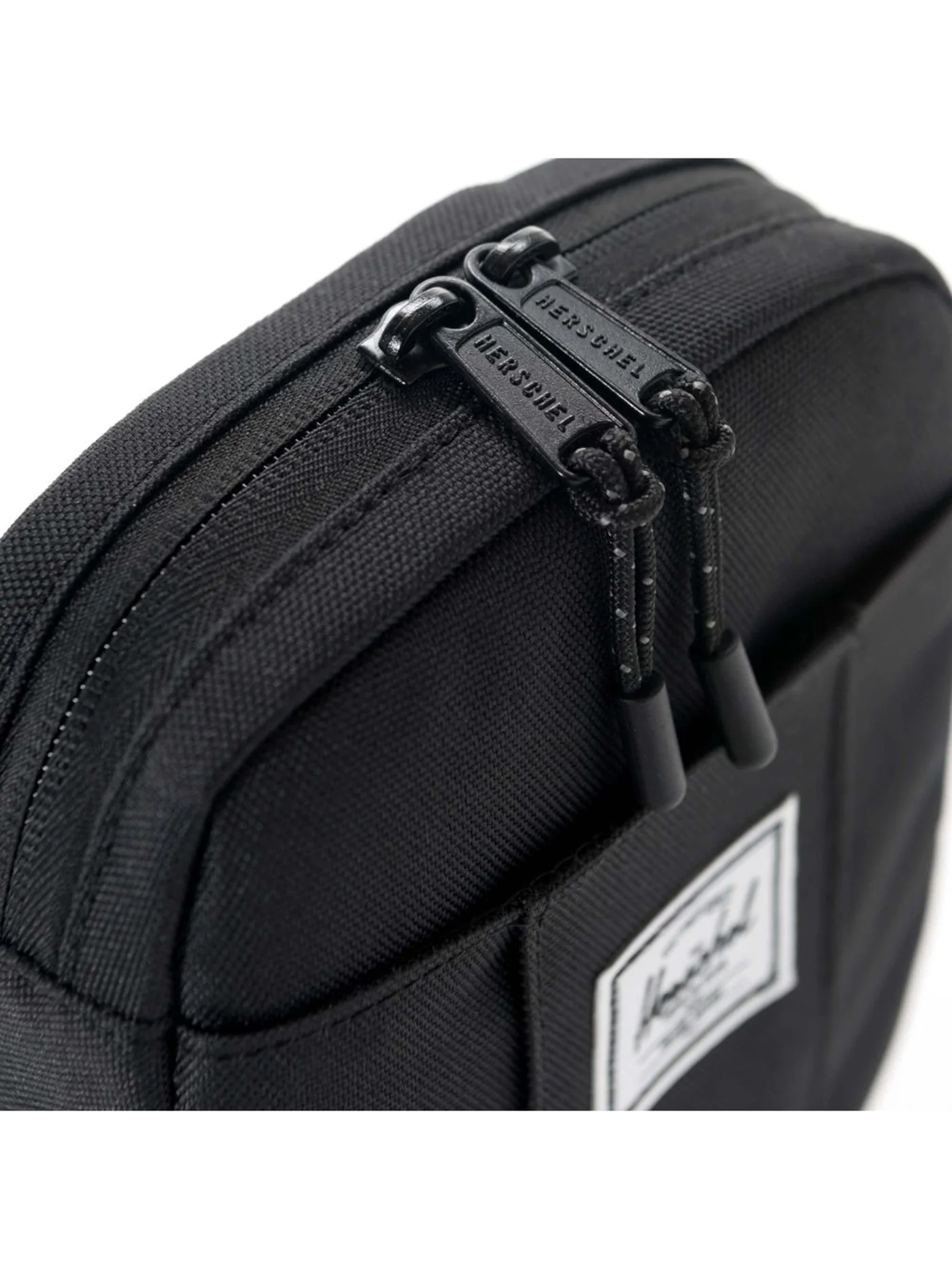 Cruz Crossbody Accessory Bag - Image 11